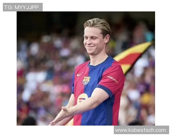 足球明星德容的辉煌历程与场上风采全景展示