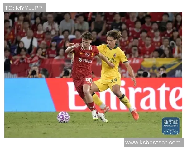 香港足球明星队携手舞龙传承传统文化展现团结精神