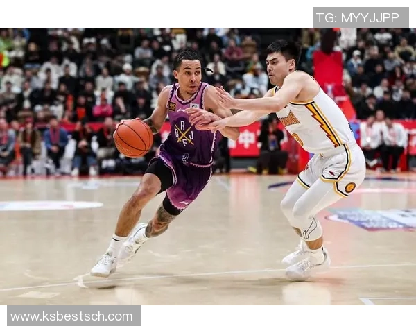 武汉篮球队在最新状态排行榜中荣登第十名展现出强劲实力与潜力